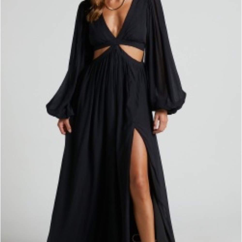 Elegant Black Maxi Dress